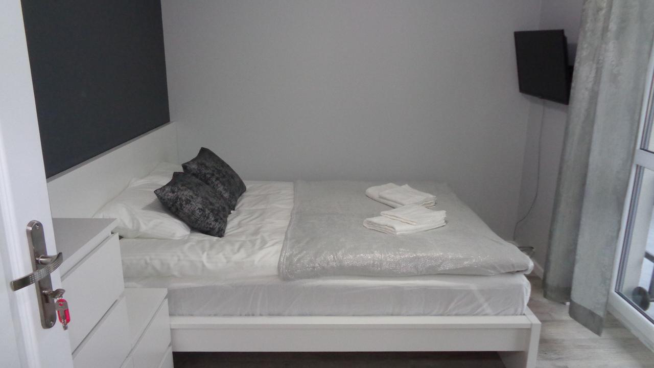 Pokoje Zachodnia 2F Apartment Bialystok Ngoại thất bức ảnh